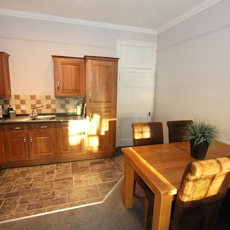 Character Apartment With Views Over City Centre & The Historic Rows Chester Esterno foto