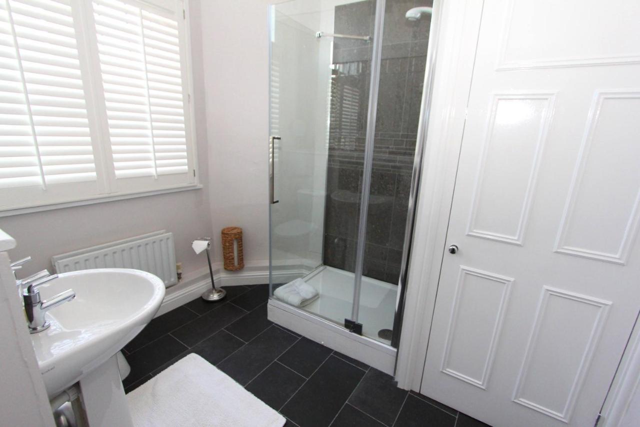 Character Apartment With Views Over City Centre & The Historic Rows Chester Esterno foto